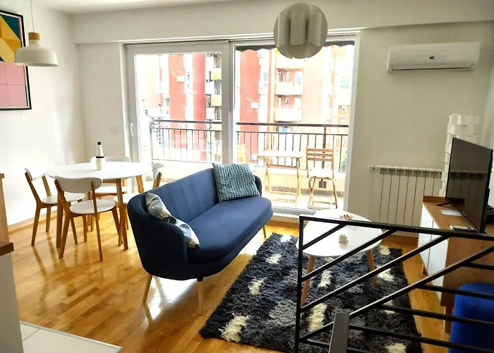 Skopje City Apartment 4