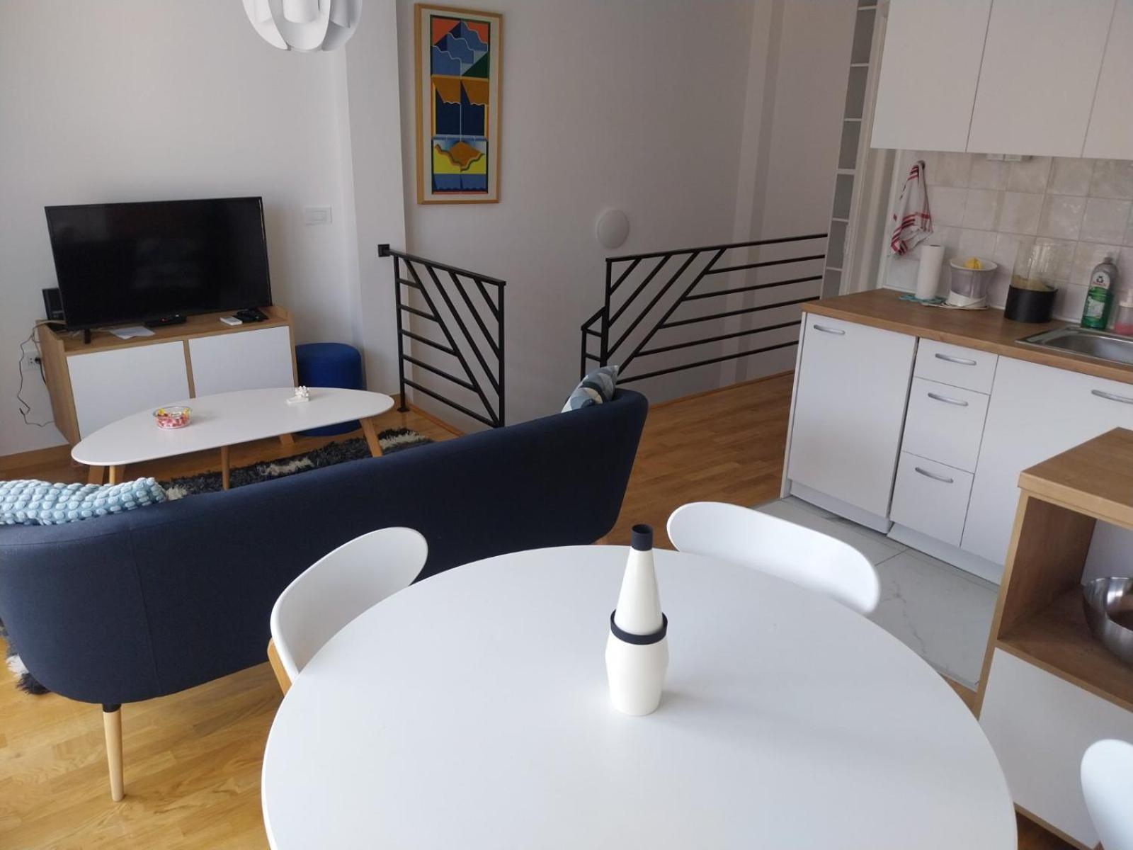 4 Apartament